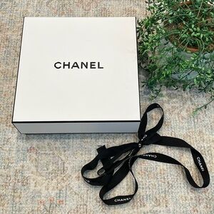 Chanel box and ribbon